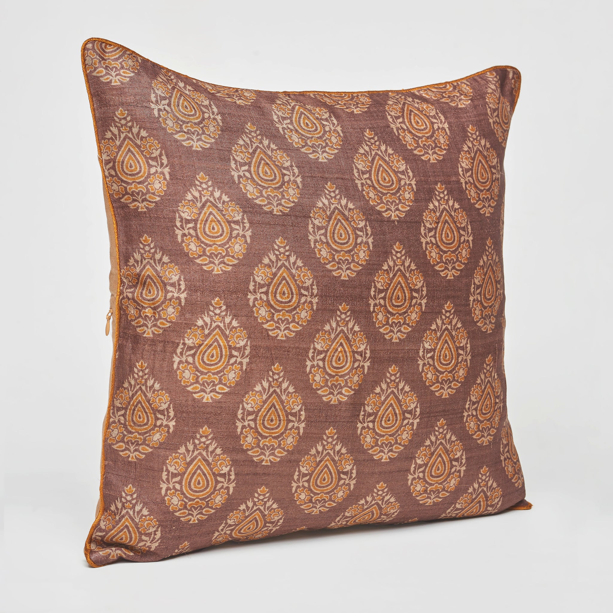 Kyyarii Handwoven 12 X 12 Inch print Pure Silk Cushion Cover (Single piece)